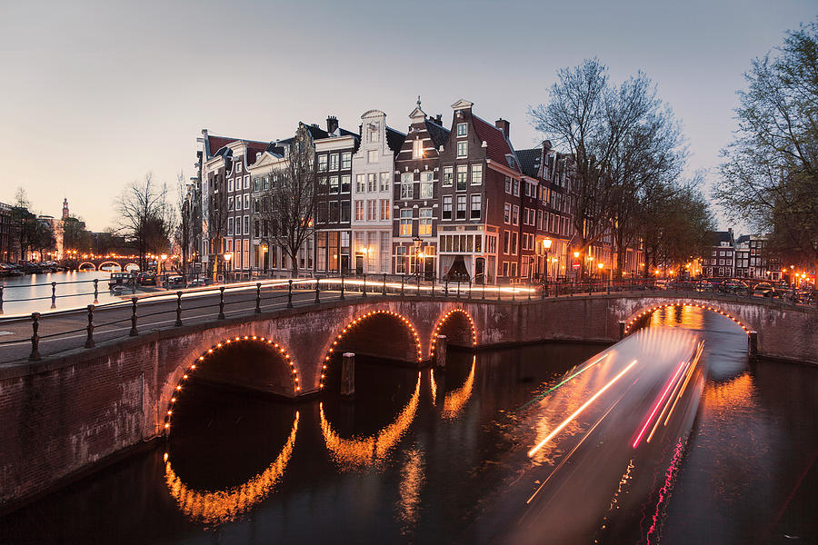 Prinsengracht In Old Town. Amsterdam Photograph by Luis Davilla