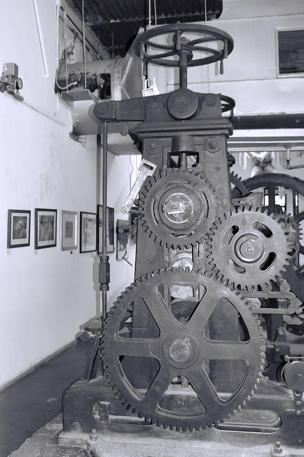 Printing Press at La Factoria art gallery Photograph by Cathy Anderson