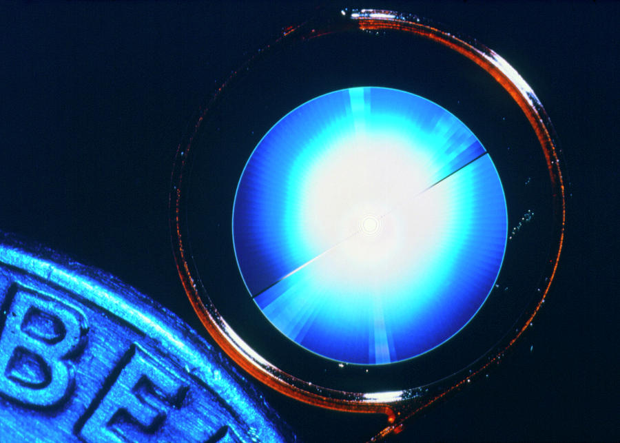 Prosthetic Micro-thin Lens For Eye Cataracts Photograph by Lawrence Livermore National Laboratory/ Science Photo Library