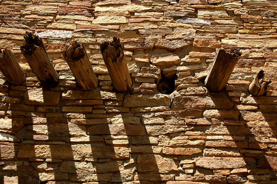 Pueblo Bonito Wall Photograph by Joe Kozlowski