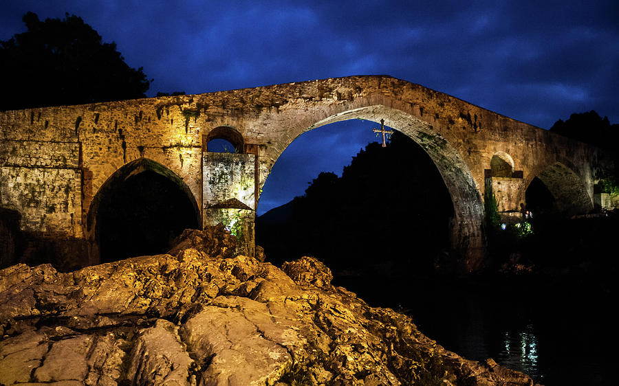 Puente Romano De Cangas De Onís Photograph by Jesús Aledo Relatos Visuales