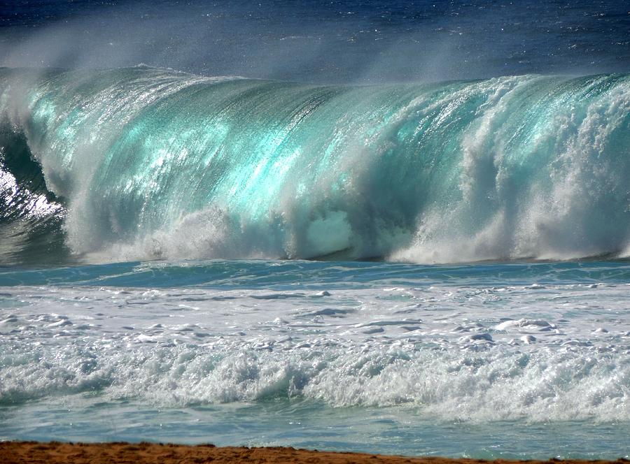 Puka Wave Photograph by Linda Arnott