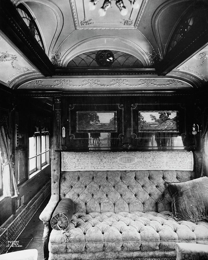 Pullman Car Loretto Photograph by Granger Pixels