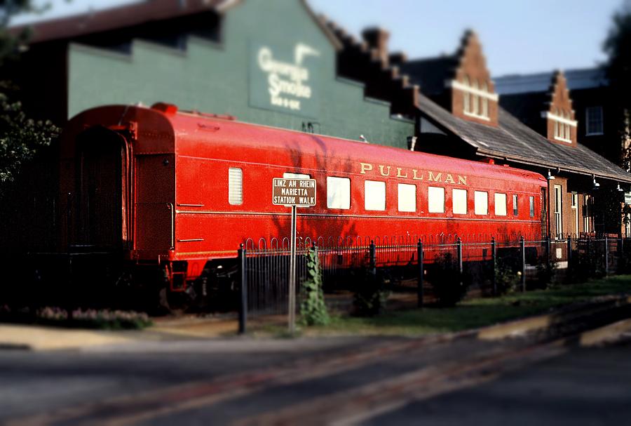 Pullman Photograph by Rodney Lee Williams