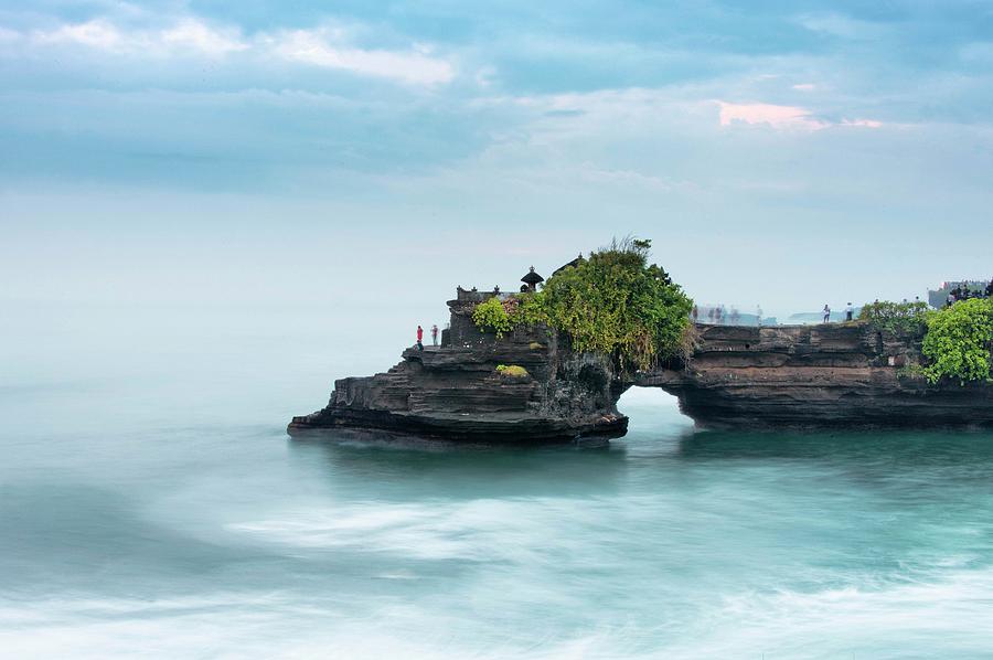 Pura Batu Bolong Photograph by Paul Biris