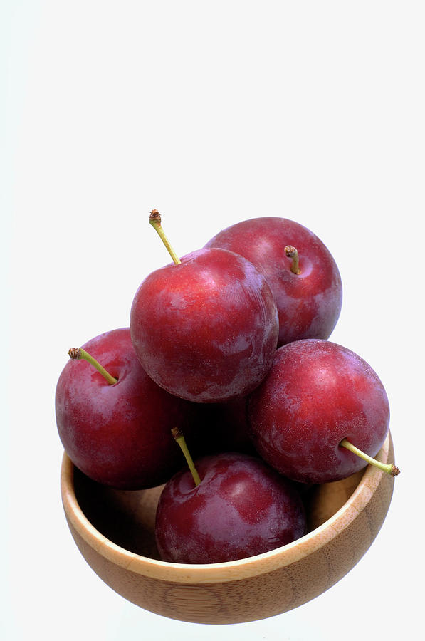 Purple Plums (prunus Hybrid) Photograph by Maria Mosolova/science Photo Library