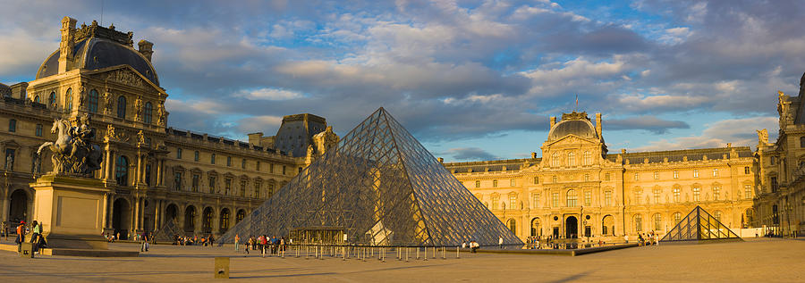 Architecture Photograph - Pyramid In Front Of A Museum, Louvre by Panoramic Images