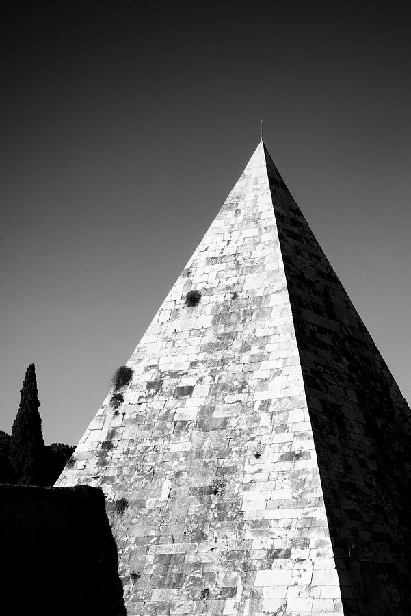 Italy, Rome - Pyramid of Cestius Photograph by Fabrizio Troiani