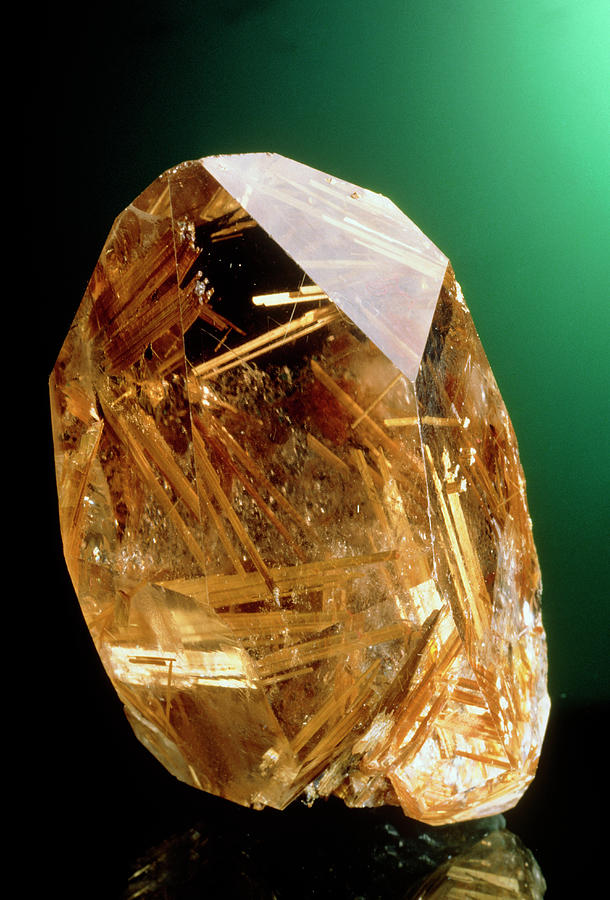 Quartz Crystal With Rutile Inclusions Photograph by Roberto De Gugliemo/science Photo Library