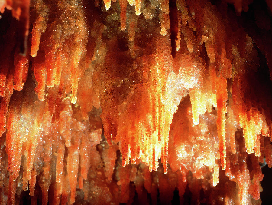 Quartz Stalactites Photograph by Vaughan Fleming/science Photo Library