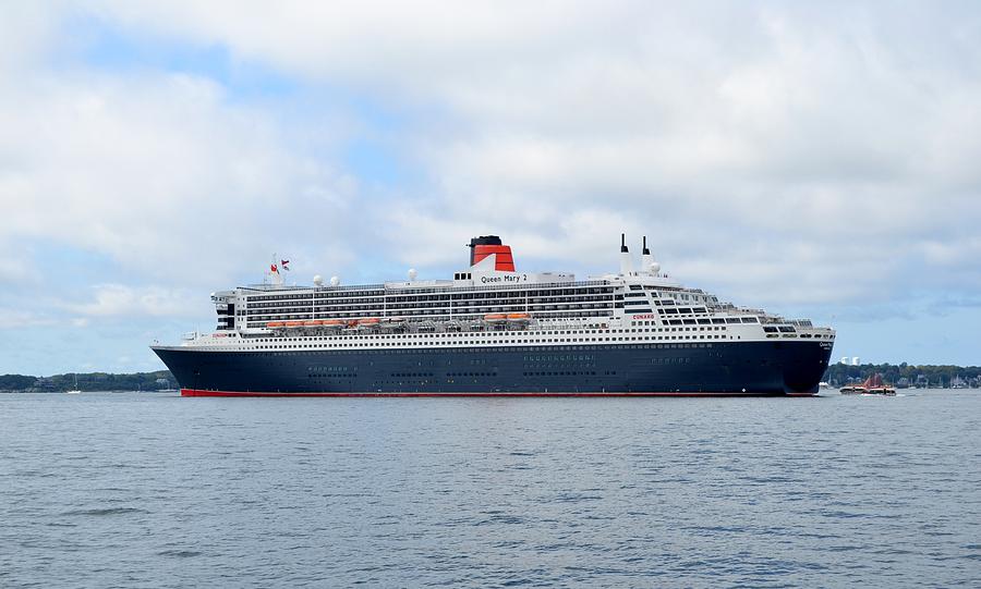 Queen Mary II in Newport RI Photograph by Krystal Goldie - Fine Art America