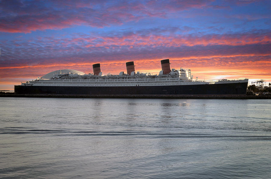 Queen Mary Photograph by William Kimble