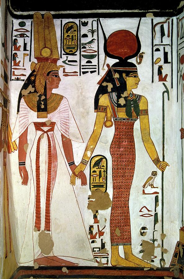 Architecture Photograph - Queen Nefertari And Isis by Patrick Landmann/science Photo Library