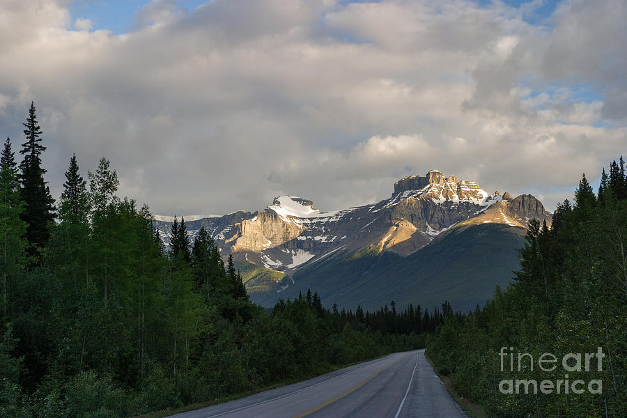 Mountain Photograph - Quiet Parkway by Charles Kozierok