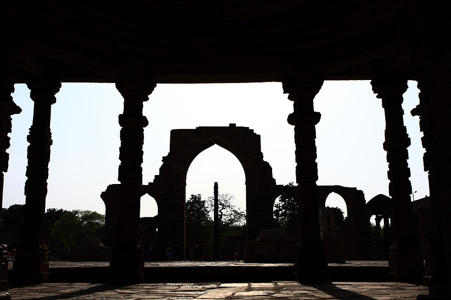 Qutab Minar Ruin - New Delhi - India Photograph by Aidan Moran
