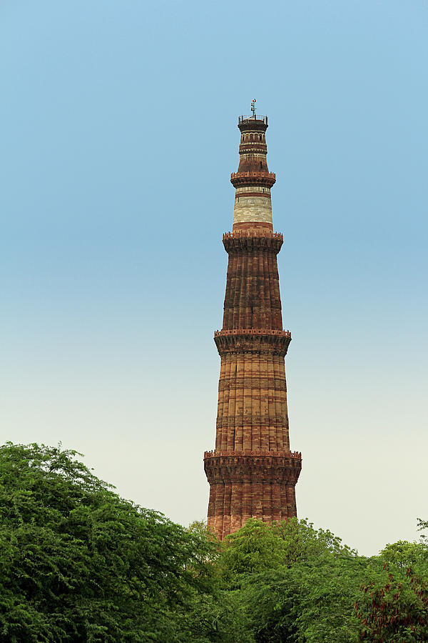 Qutub Minar Photograph by Anubhav Kochhar Qutub Minar Photograph by Anubhav Kochhar