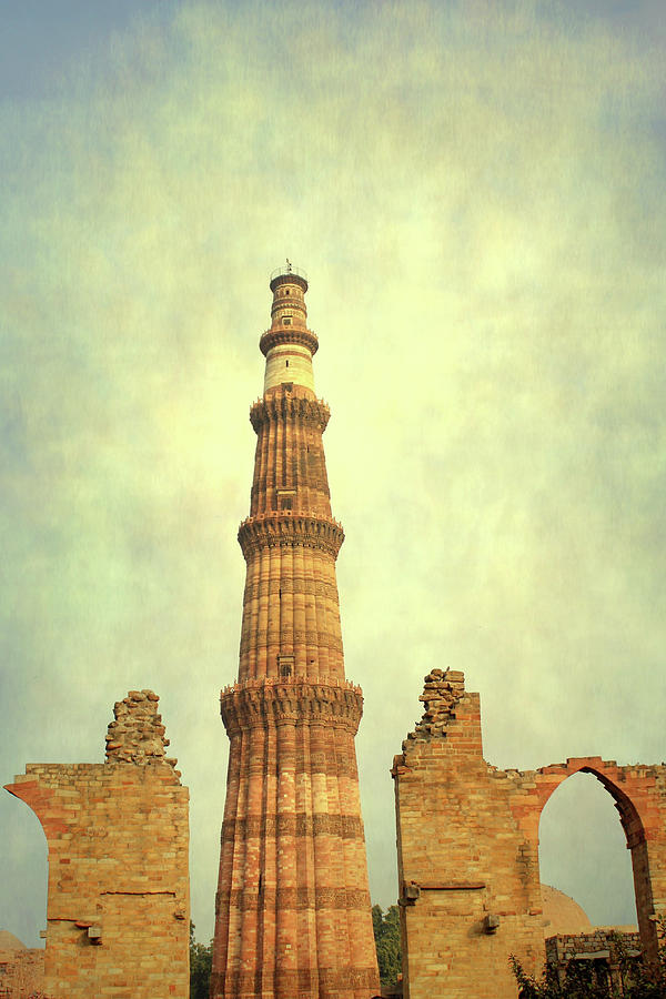 Qutub Minar Photograph by Atul Tater