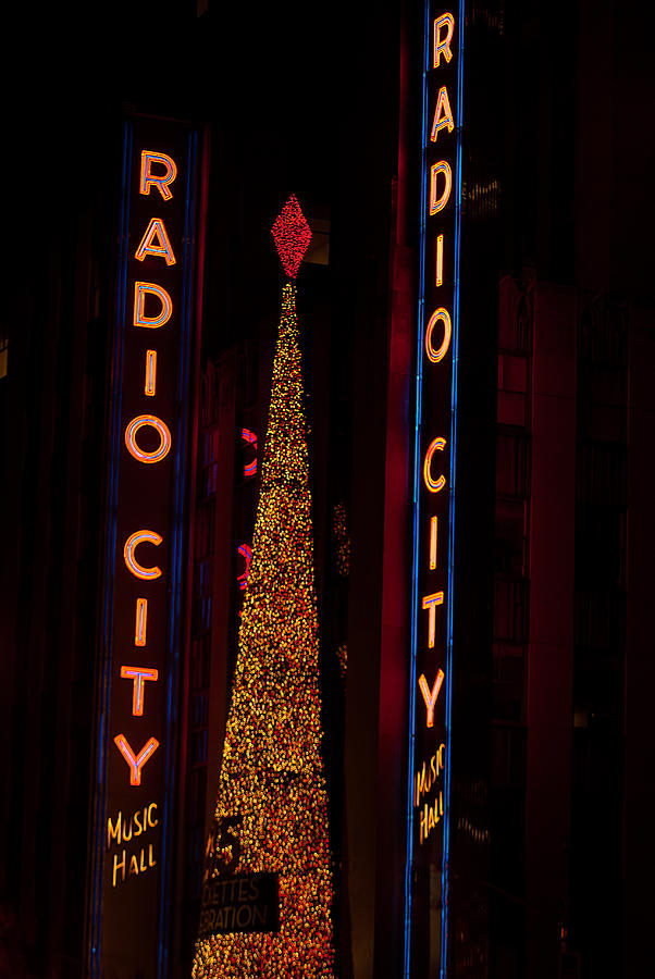 Radio City Christmas Photograph by Paul Mangold