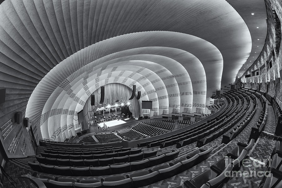 Radio City Music Hall IV Photograph by Clarence Holmes