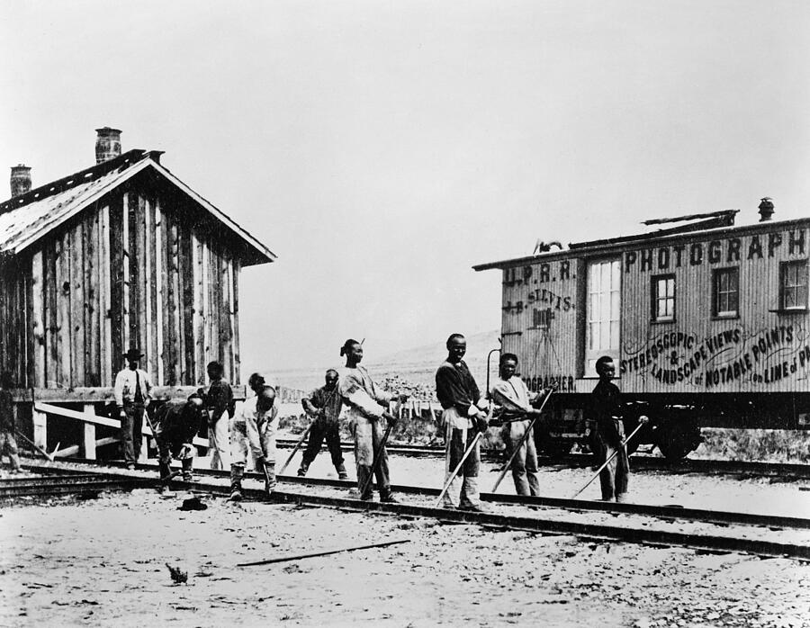 Railroad Chinese Workers Photograph By Granger Railroad Chinese Workers Photograph By Granger
