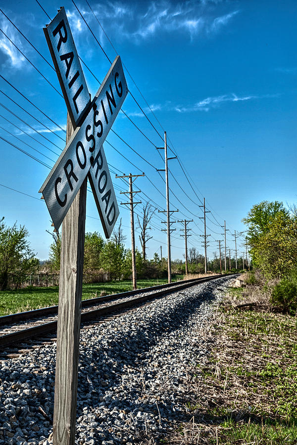 Railroad Crossing Kentucky Photograph by David Smith