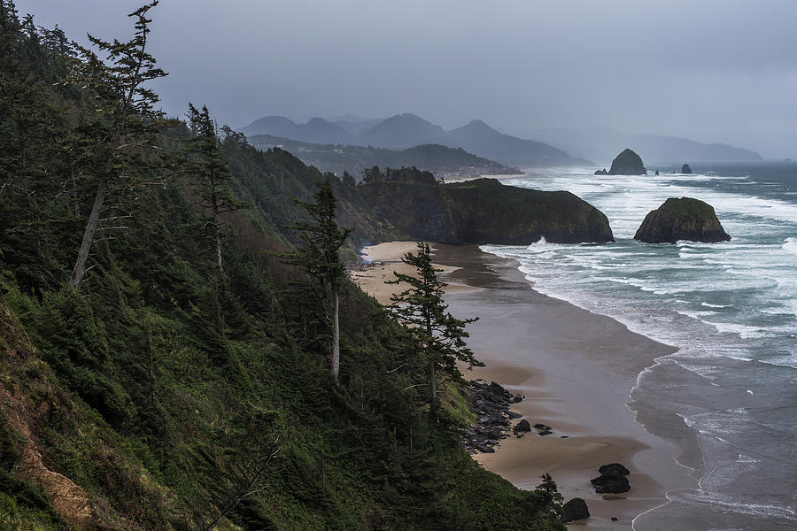 Rain Creates A Somber Mood Photograph by Robert L. Potts - Fine Art America