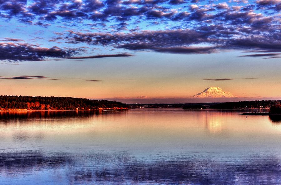 Rainier Glory - Wide Photograph by Benjamin Yeager