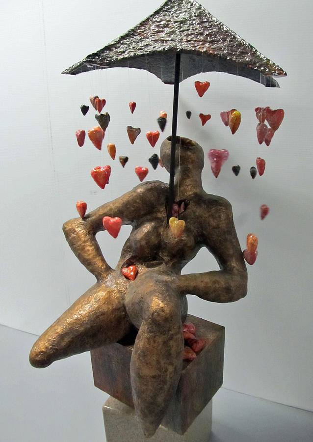 Abstract Sculpture - Raining Hearts by Dedo Cristina
