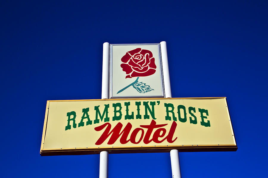 Ramblin Rose Motel Photograph by Gigi Ebert