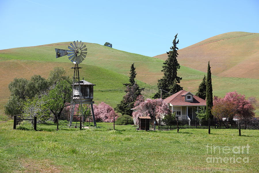 Ranch Along The Rolling Hills Landscape of The Black Diamond Mines in Antioch California 5D22330 Photograph by Wingsdomain Art and Photography