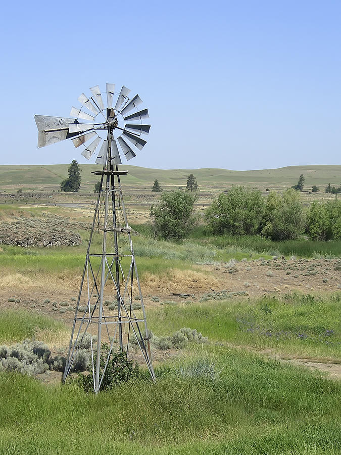 Ranch Windmill - Eastern Washington Photograph by Daniel Hagerman