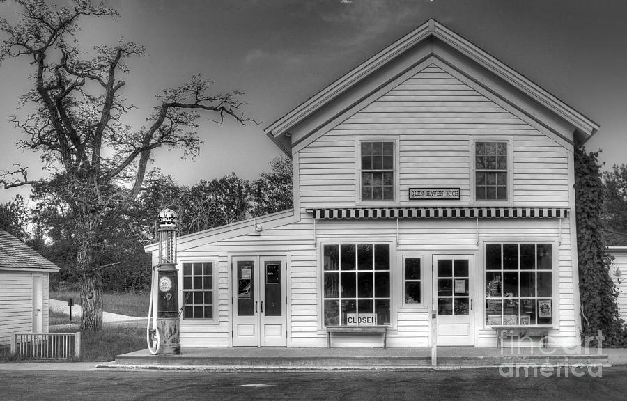 Sleeping Photograph - Ranger Station in Glen Haven by Twenty Two North Photography Sleeping Photograph - Ranger Station in Glen Haven by Twenty Two North Photography