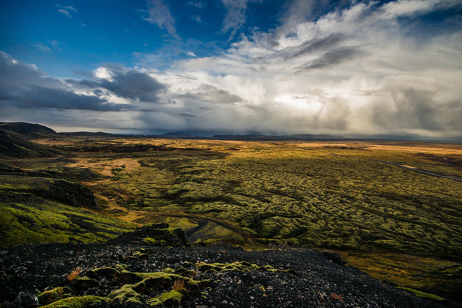 Nature Photograph - Raw Icelandic Nature by Petur Mar Gunnarsson