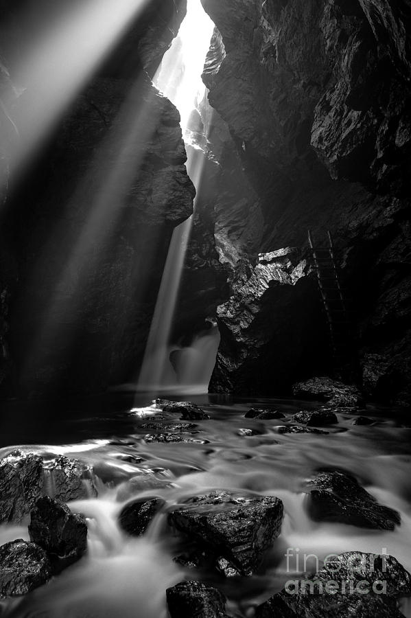 Ray of Light Photograph by Rick Kuperberg Sr