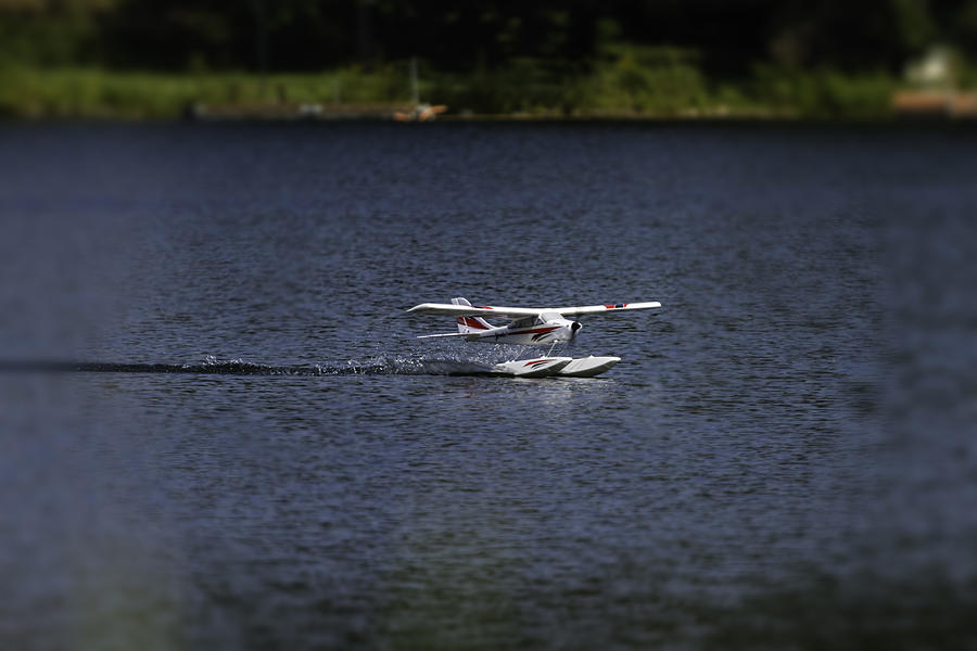 RC Float Plane 1 Photograph by Thomas Young