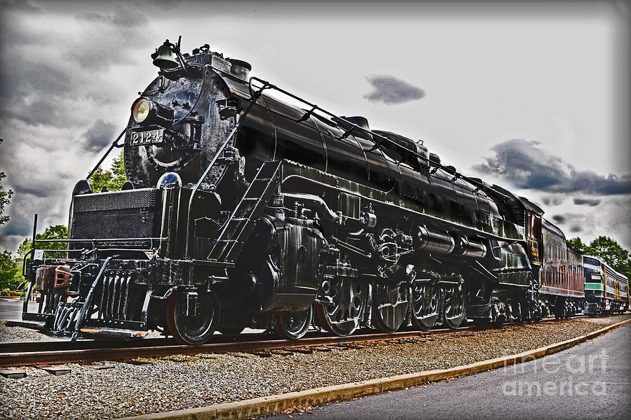 Reading Company 2124 Photograph by Gary Keesler