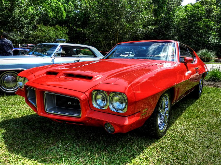 Red '72 Pontiac GTO 001 Photograph by Lance Vaughn - Pixels