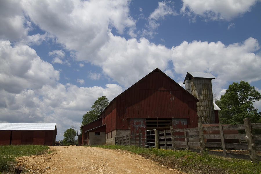Barn Photograph - Red Amish Barn by Kathy Clark