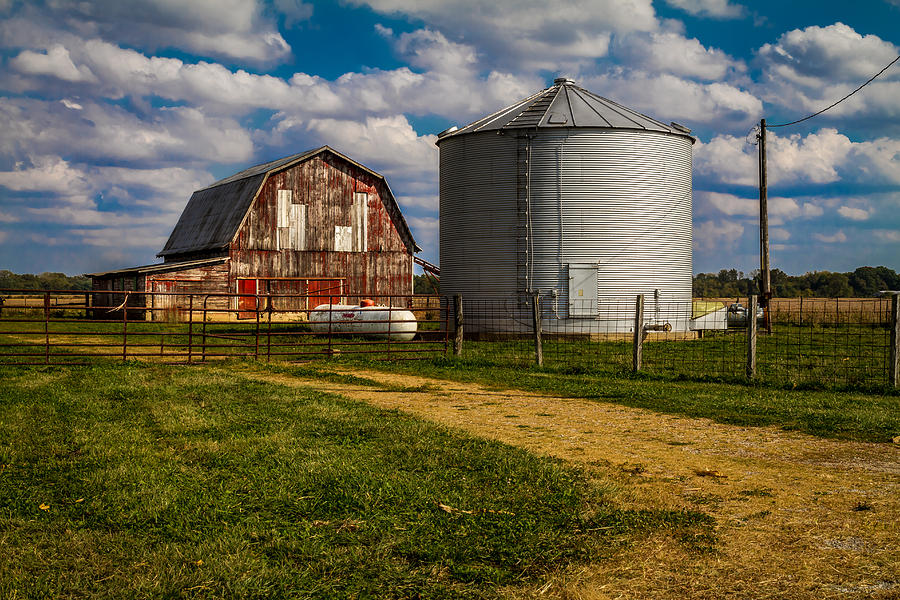 Red Barn and Silo Photograph by Ron Pate