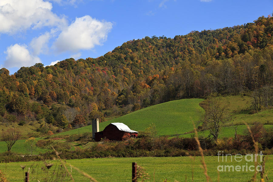 Red Barn in the Mountains Photograph by Jill Lang