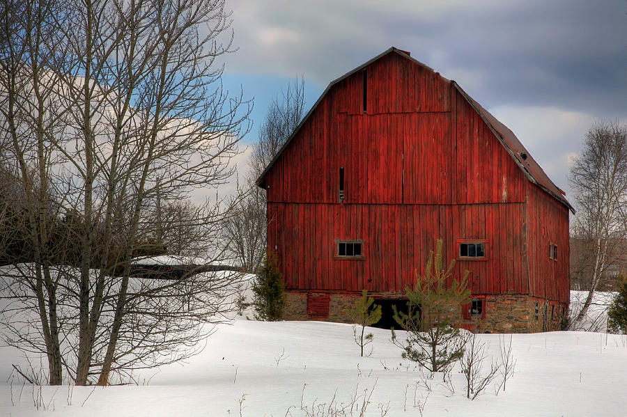 Red Barn in Winter Photograph by Jim Vance