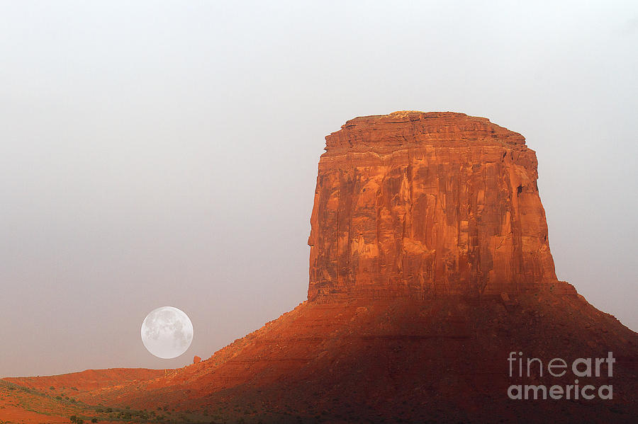 Red Butte Moonrise Photograph by Jim Garrison