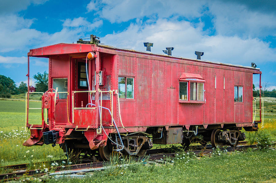 Red Caboose  7D06183 Photograph by Guy Whiteley