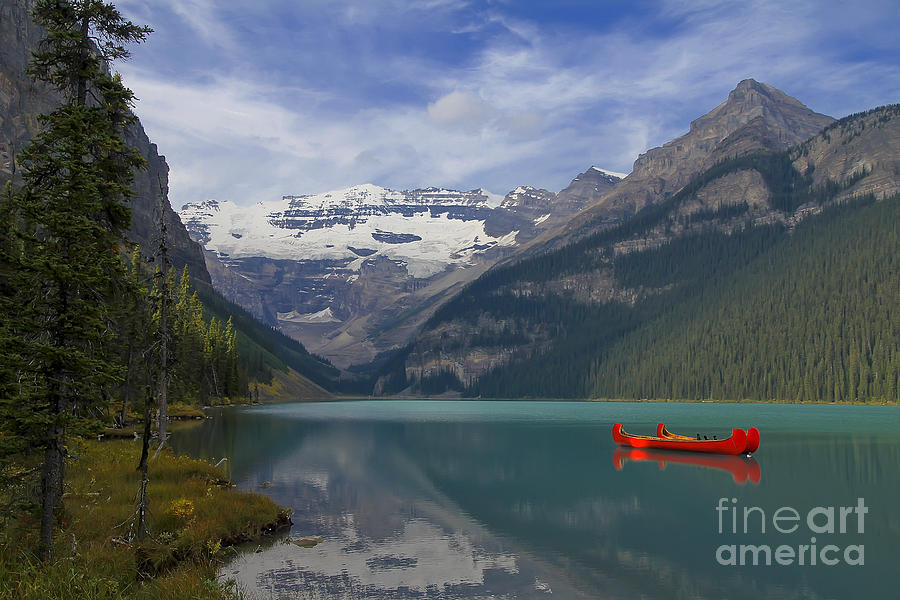 Red Canoes on Lake Louise #2 Photograph by Teresa Zieba