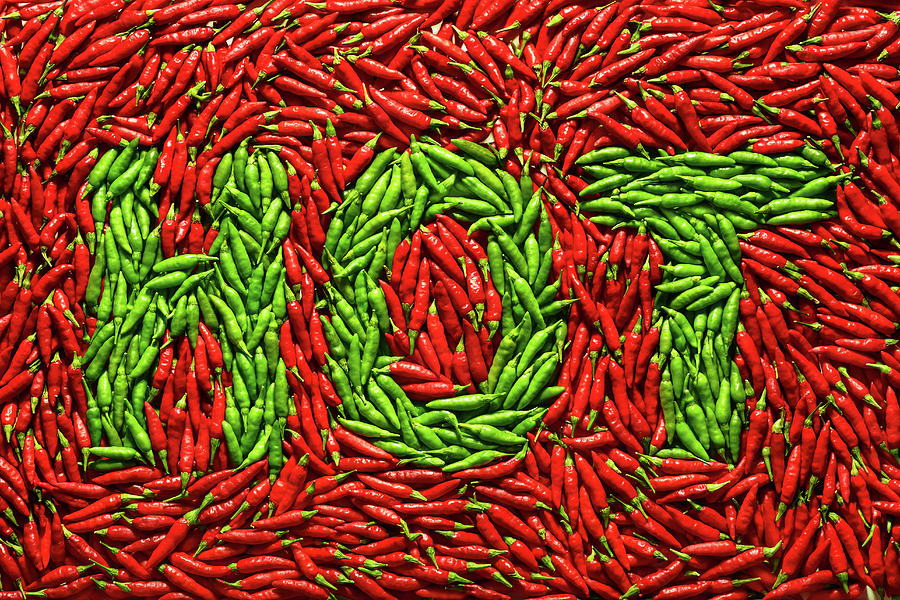 Red Chilli Peppers With The Word Hot Photograph by Ktsdesign/science Photo Library