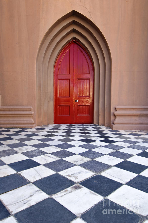 Red Door - D001859 Photograph by Daniel Dempster