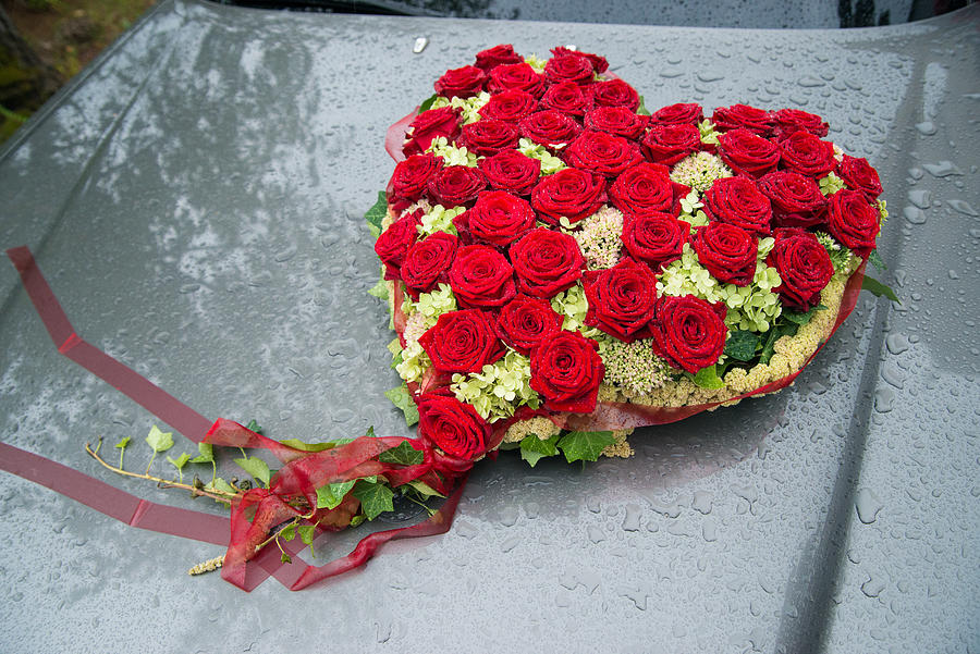 Red flower heart with roses - beautiful wedding flowers Photograph by Matthias Hauser