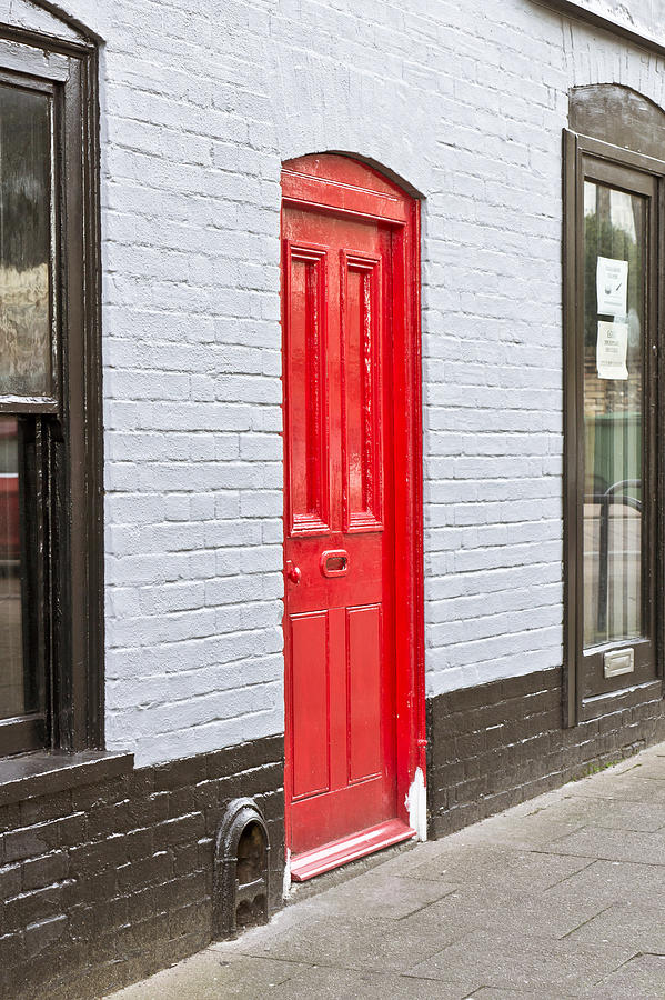 Red front door Photograph by Tom Gowanlock