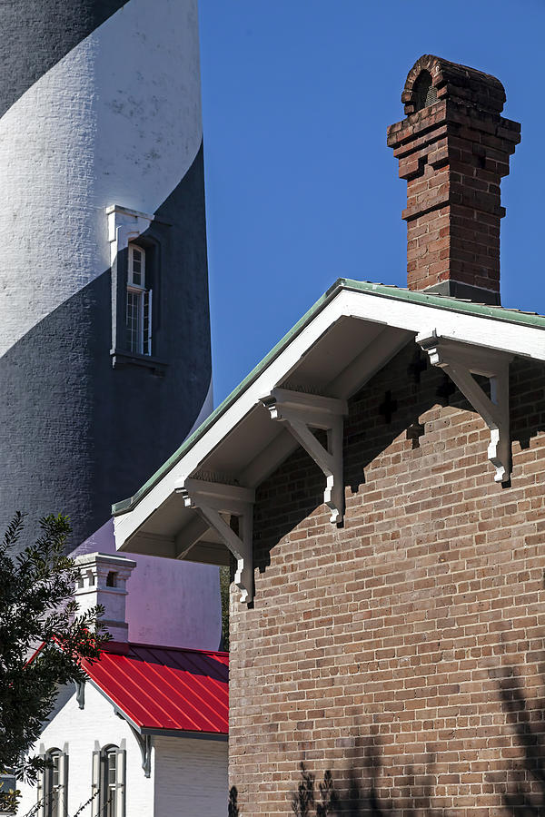 Red-roofed Lighthouse Keepers Cottages Photograph