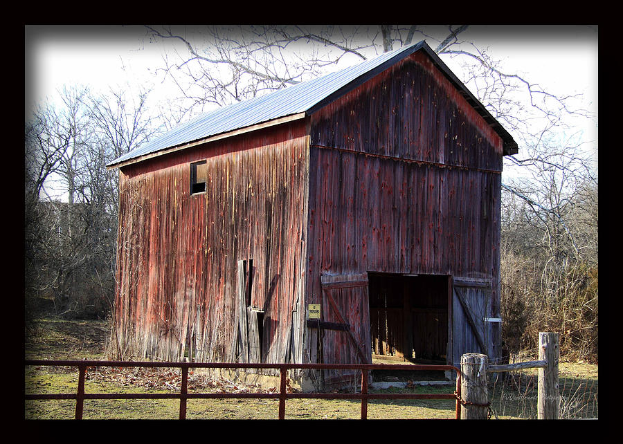 Red Shag Barn Photograph by PJQandFriends Photography